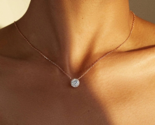 A pendant with a diamond is a universal piece of jewelry for everyday and festive occasions