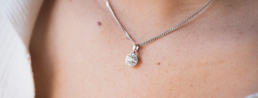 Išskirtinės Prabangios Dovanos Moteriai: Nuo Juvelyrikos Iki Įspūdžių 1 Prabangios Dovanos Moteriai